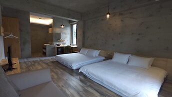 Sun Moon Inn