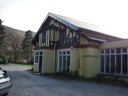Glendalough International Youth Hostel