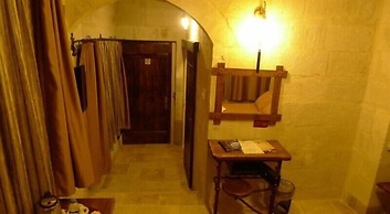 King Cave Hotel by Traveller's