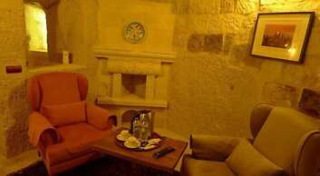 King Cave Hotel by Traveller's