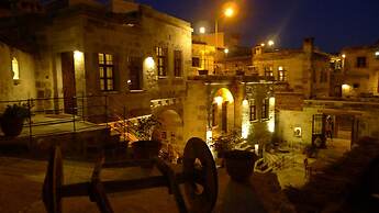 King Cave Hotel by Traveller's