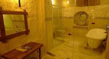 King Cave Hotel by Traveller's