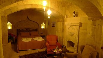 King Cave Hotel by Traveller's