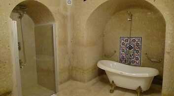 King Cave Hotel by Traveller's