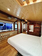 Suehirodori Japanese Entire Home No1