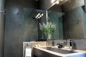 La Isabela Suites