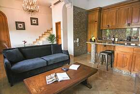 La Isabela Suites