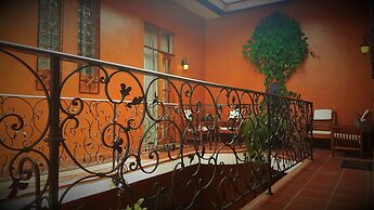 La Isabela Suites
