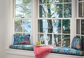 Inn at Sunrise Point