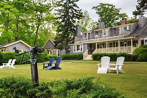 Inn at Sunrise Point