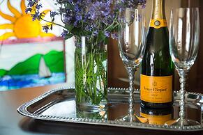 Inn at Sunrise Point