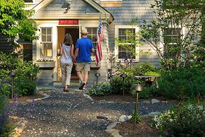 Inn at Sunrise Point