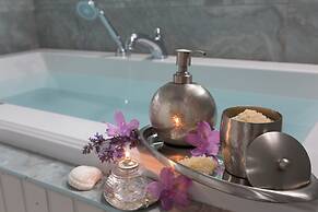 Inn at Sunrise Point