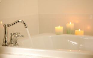 Inn at Sunrise Point