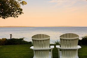 Inn at Sunrise Point