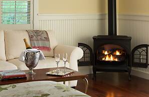 Inn at Sunrise Point