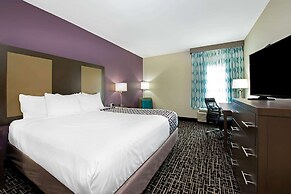 La Quinta Inn & Suites by Wyndham Lake Charles - Westlake