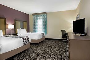 La Quinta Inn & Suites by Wyndham Lake Charles - Westlake