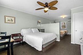 Echo Motel & Oceanfront Properties