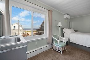 Echo Motel & Oceanfront Properties