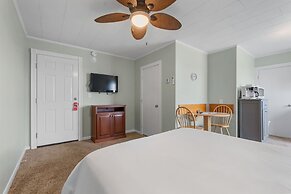 Echo Motel & Oceanfront Properties