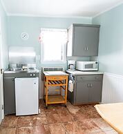 Echo Motel & Oceanfront Cottages