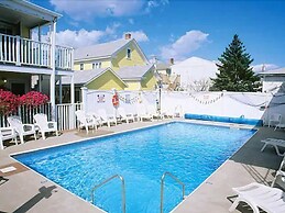 Echo Motel & Oceanfront Cottages