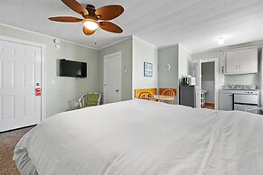 Echo Motel & Oceanfront Properties