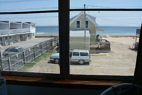 Echo Motel & Oceanfront Cottages