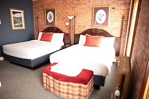 Victor Hotel