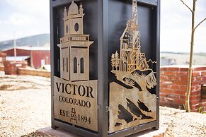 Victor Hotel