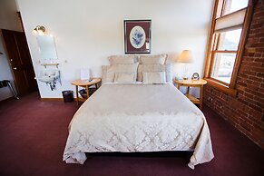 Victor Hotel