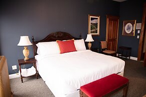 Victor Hotel