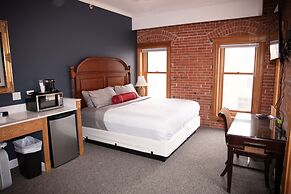 Victor Hotel