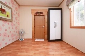 Fulnaeum House Pension