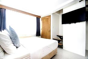 Zuzuni Boutique Hotel