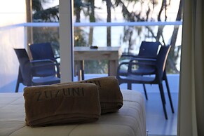 Zuzuni Boutique Hotel