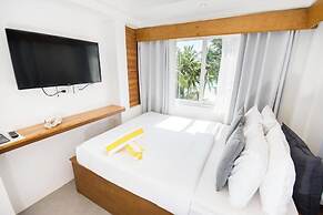 Zuzuni Boutique Hotel