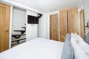 Zuzuni Boutique Hotel