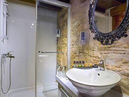 Oinoessa Traditional Boutique Houses