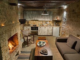 Oinoessa Traditional Boutique Houses