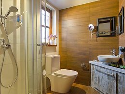 Oinoessa Traditional Boutique Houses