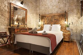 Oinoessa Traditional Boutique Houses