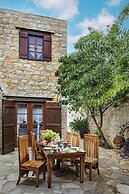 Oinoessa Traditional Boutique Houses