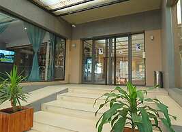 Magno Suites