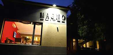 Magno Suites