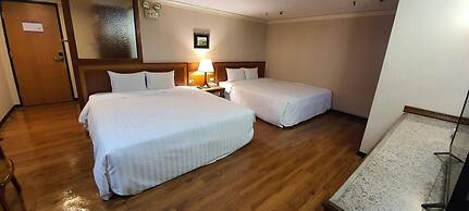 Tapeng Bay Holiday Hotel