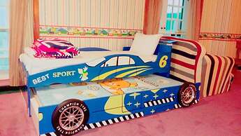 Tapeng Bay Holiday Hotel