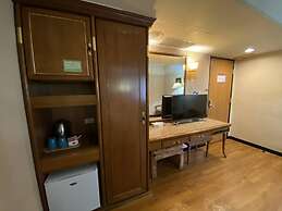 Tapeng Bay Holiday Hotel