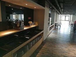 Tapeng Bay Holiday Hotel